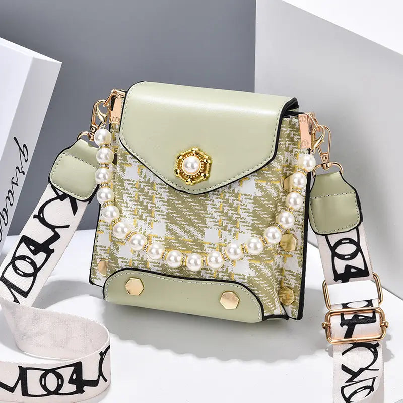 ファッション クロスボディバッグ ショルダーバッグ かわいい グリーン ルクスシャル Luxe Char