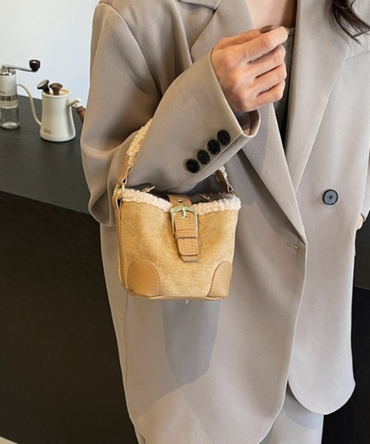 レディース コンパクト ブラック ブラウン モカ カーキ - ルクス・シャル Luxe Char